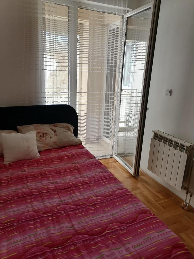 Centar S Apartment Nis Exterior photo